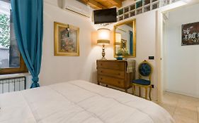 Fairy Studio In Verona